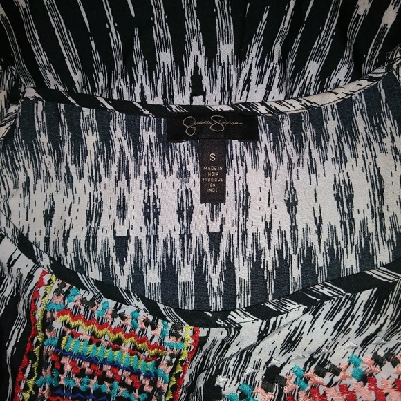 Romper - Picture 2 of 3